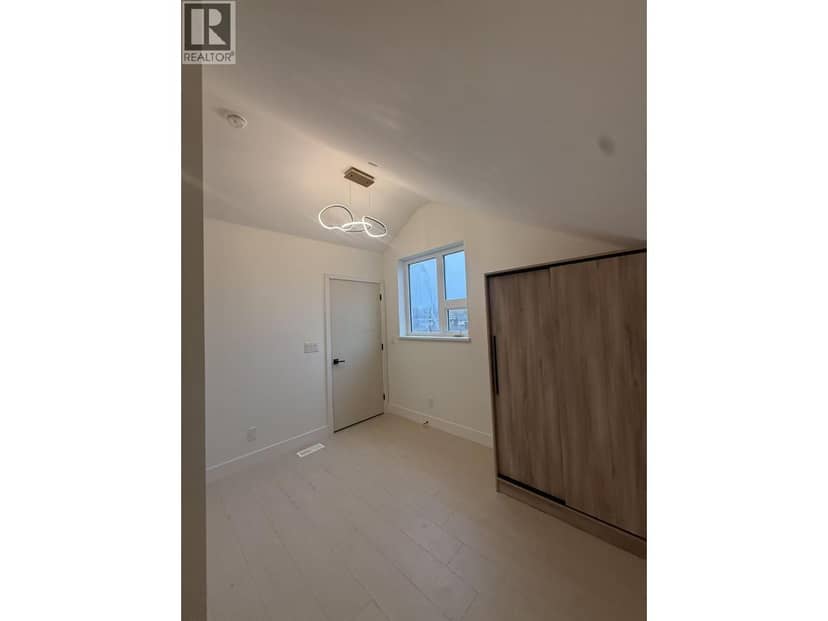 1 4638 Knight Street, Vancouver, photo 5