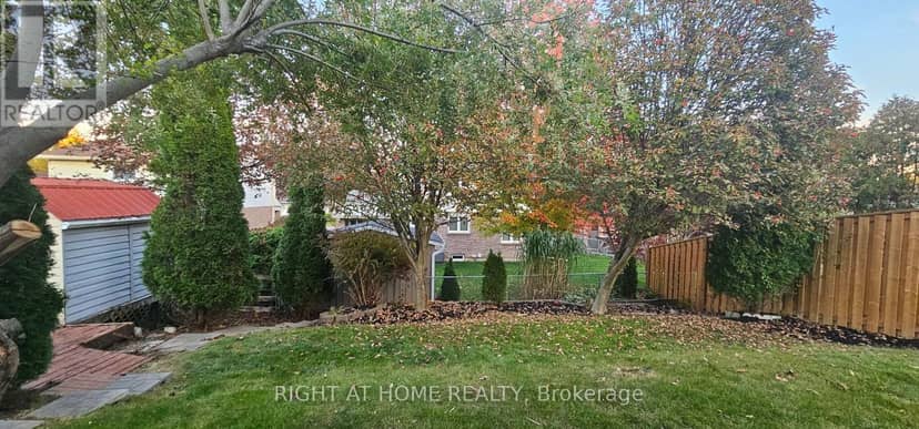 47 Simpson Avenue — photo 22 of 40