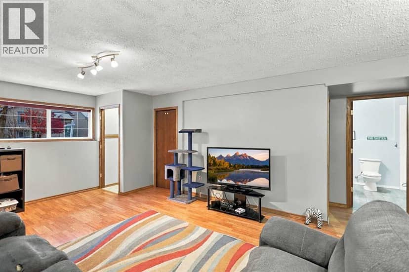 55 Wildrose Drive — photo 24 of 40
