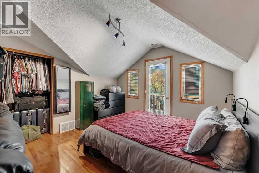 309 East Chestermere Drive — photo 12 of 40