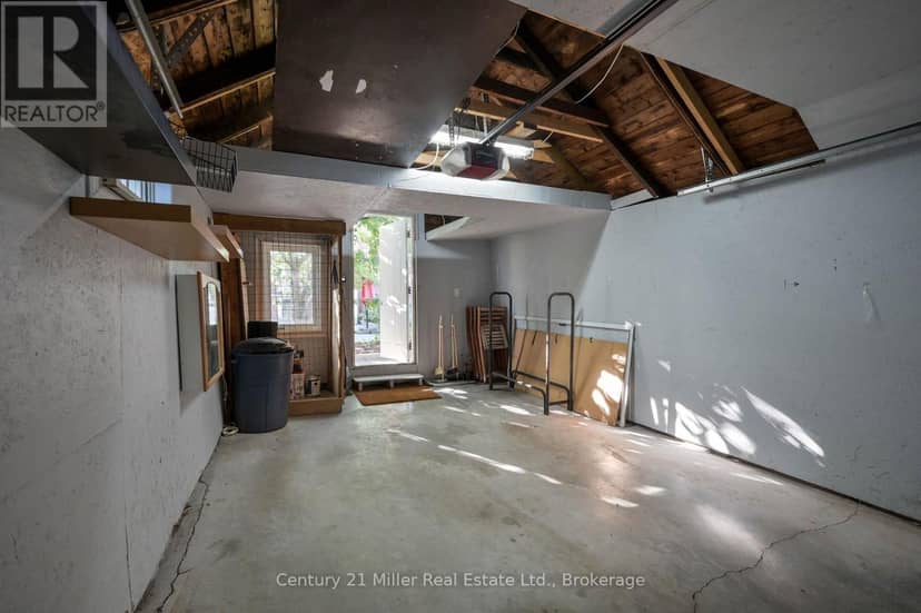 213 Boon Avenue — photo 39 of 40