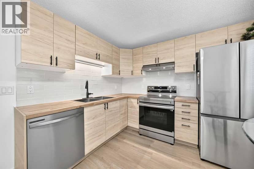 135 Woodsman Lane SW, Calgary, photo 7