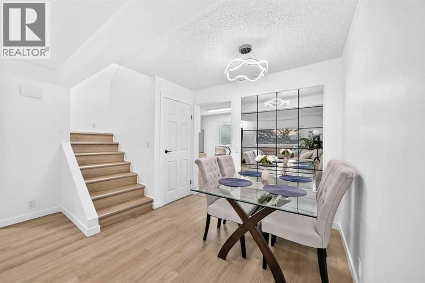135 Woodsman Lane SW, Calgary, photo 4