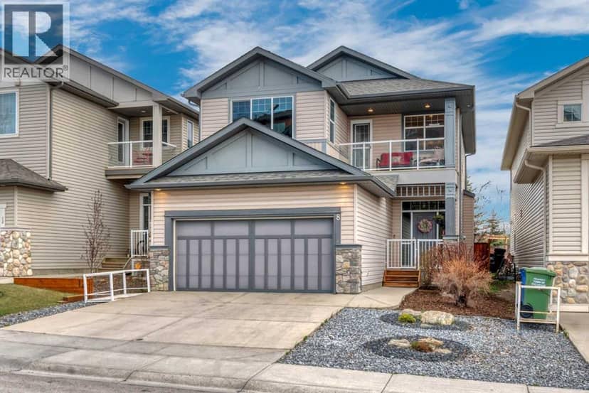 8 Sunset Square, Cochrane, photo 2