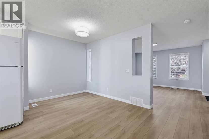 220 Covemeadow Road NE — photo 11 of 40
