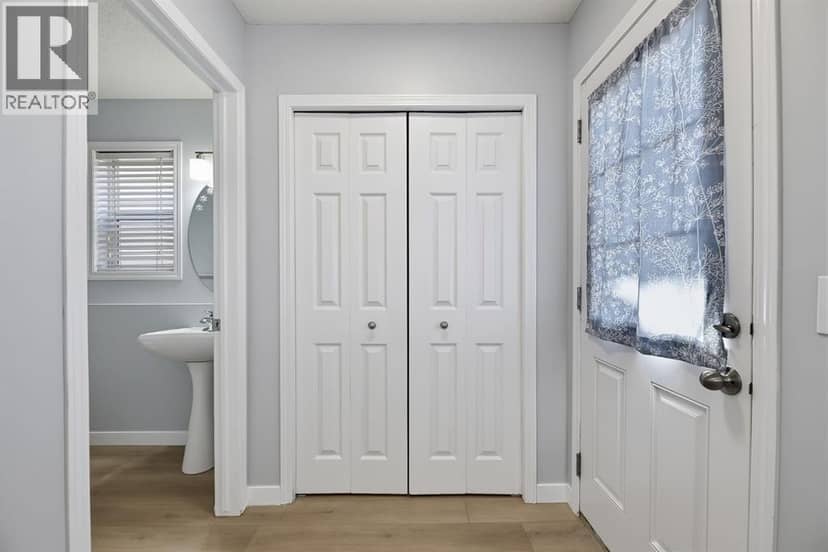 220 Covemeadow Road NE — photo 19 of 40