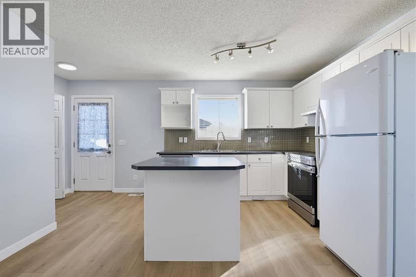 220 Covemeadow Road NE — photo 13 of 40