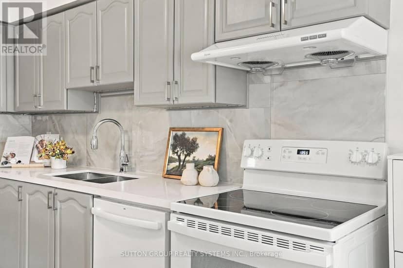 120 Tarragona Boulevard — photo 12 of 40