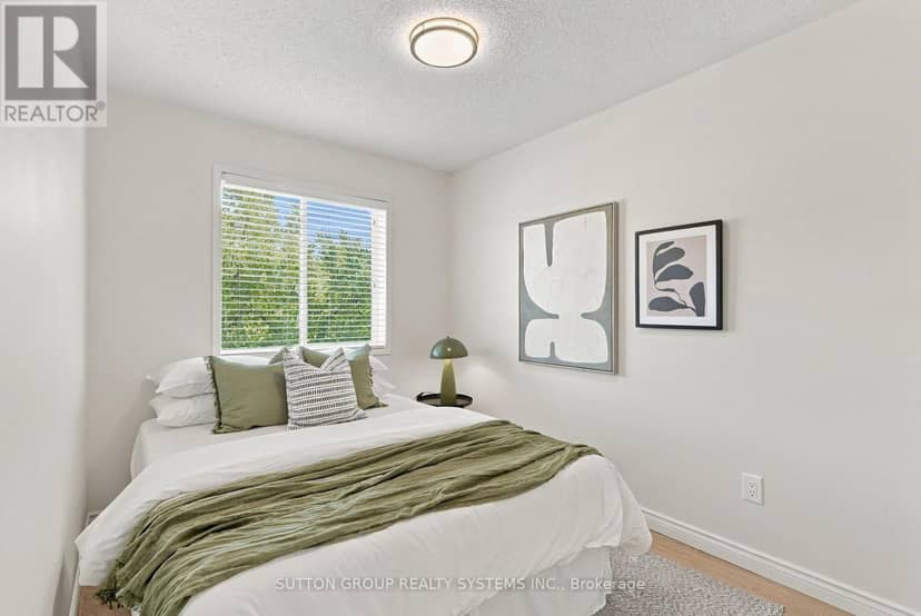 120 Tarragona Boulevard — photo 29 of 40
