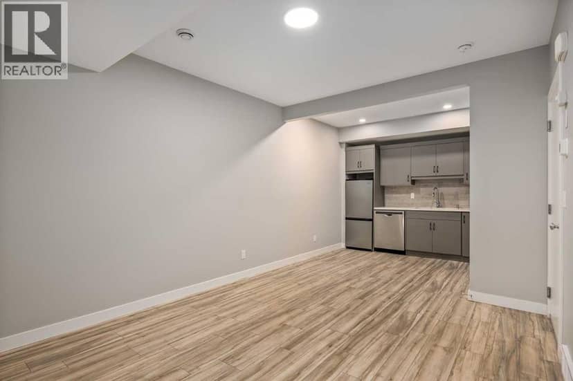 49 Seton Mews SE — photo 34 of 40
