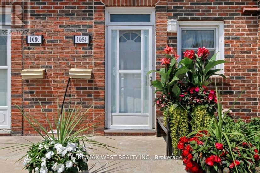 1084 Southdale Road E, London South, photo 2