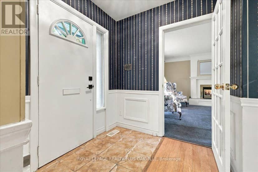 462 Evergreen Avenue, Hamilton, photo 4