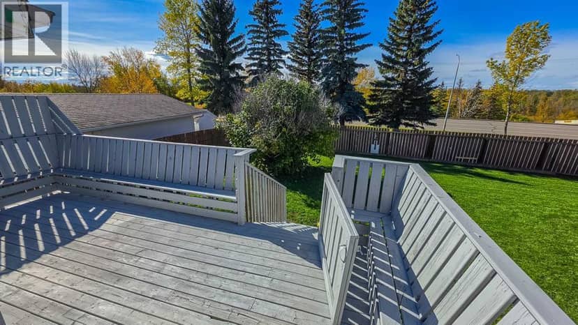 7330 99A Street, Grande Prairie, photo 3