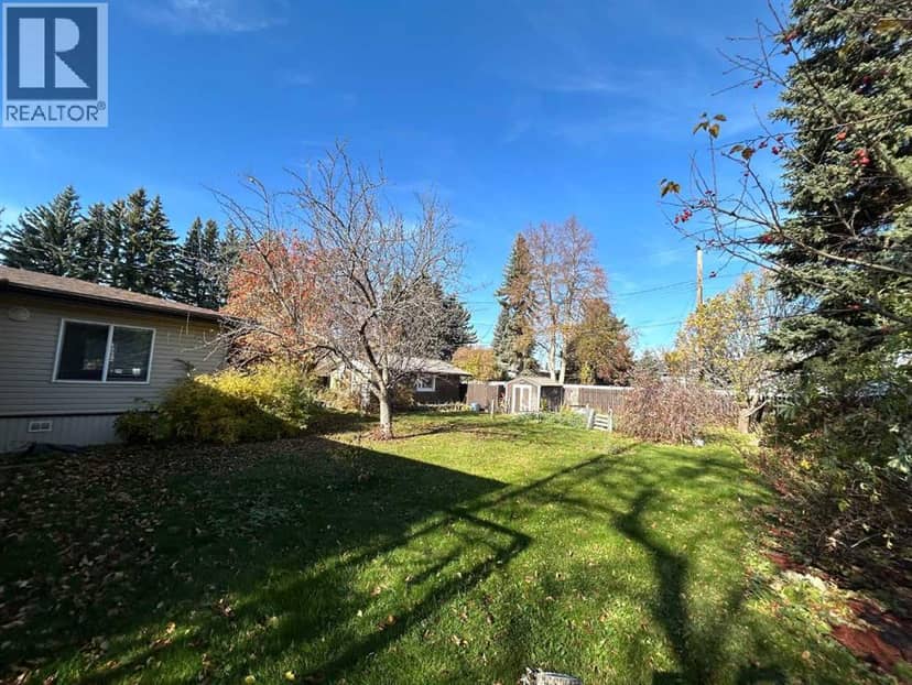 808 4 Avenue W, Brooks, photo 7