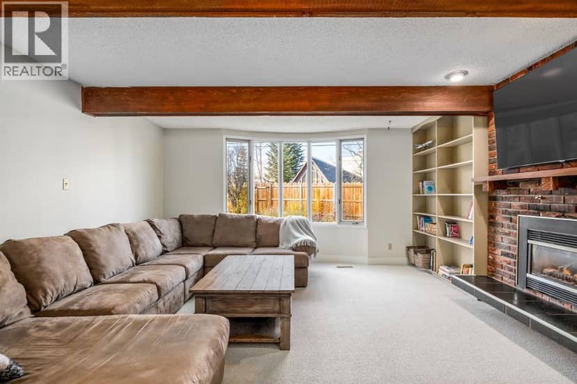 7007 Kenosee Place SW — photo 20 of 40