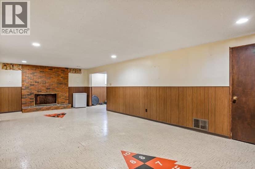 7007 Kenosee Place SW — photo 36 of 40