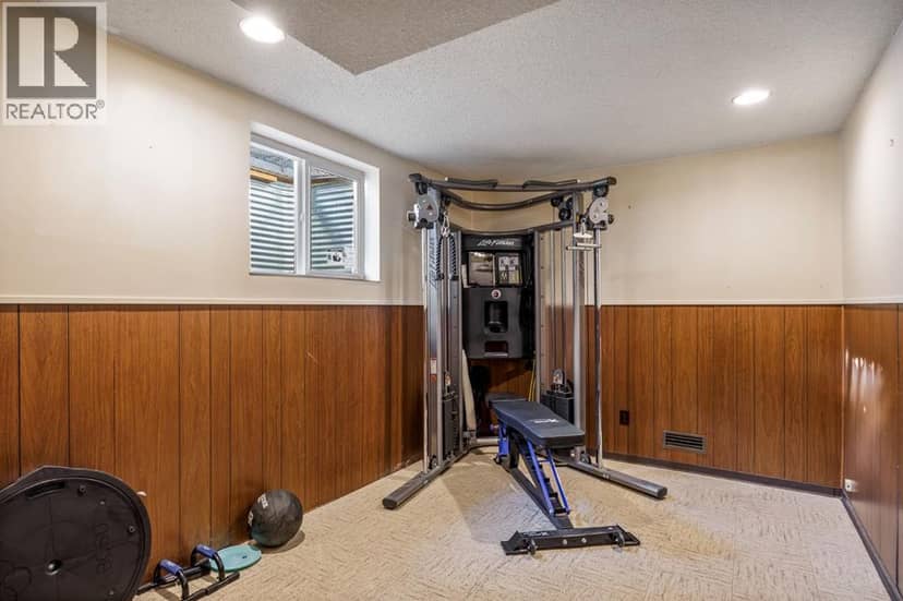 7007 Kenosee Place SW — photo 38 of 40