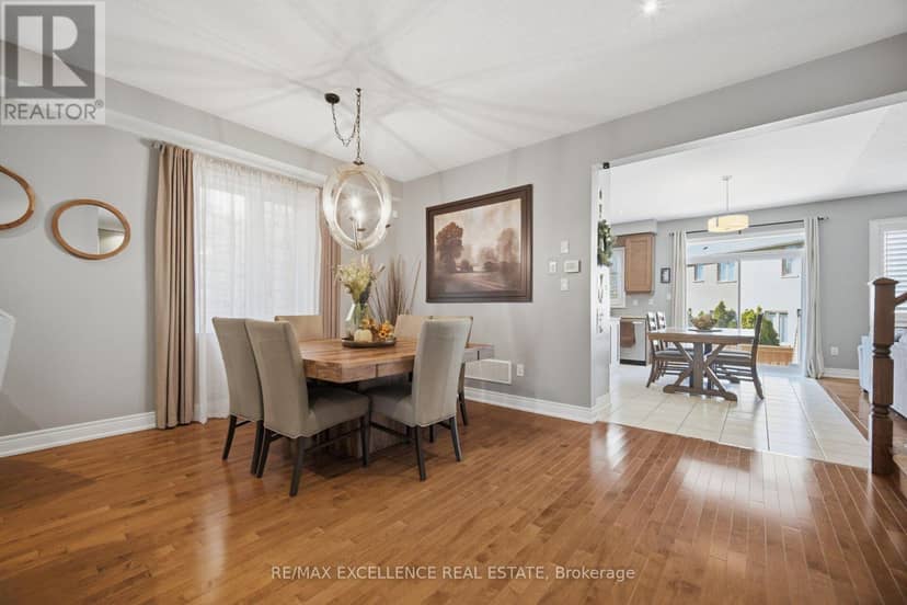 13 Sage Meadow Crescent — photo 12 of 40