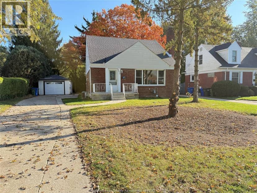 2870 Alexandra Avenue, Windsor