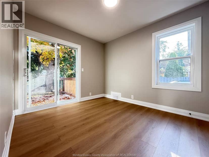 2870 Alexandra Avenue — photo 19 of 40