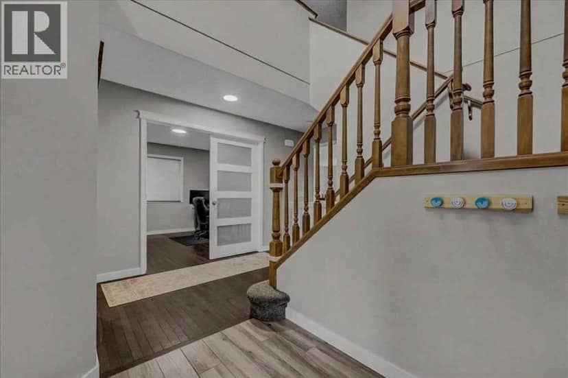 134 Autumn Close SE, Calgary, photo 2