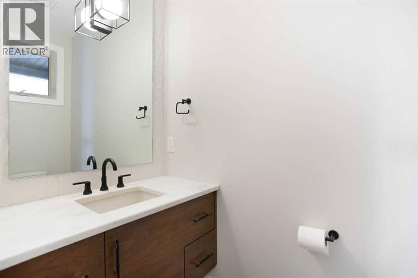 96 Walcrest View SE — photo 16 of 40