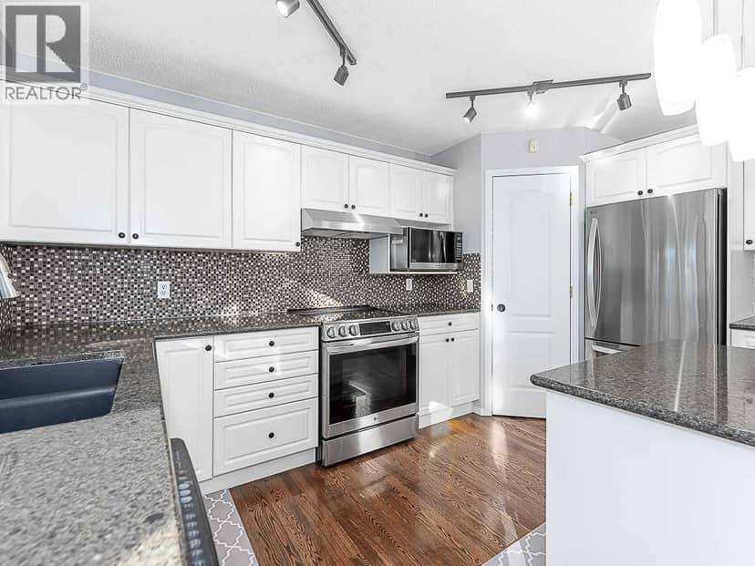 150 Hampstead Close NW — photo 10 of 40