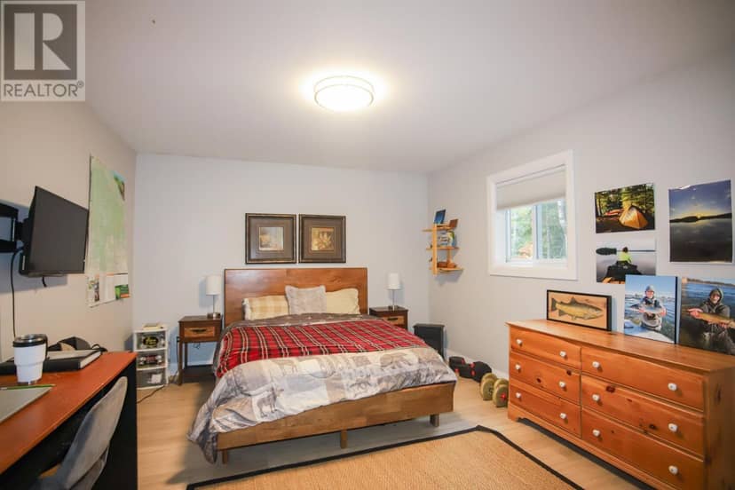 1602 Pineshores RD — photo 37 of 40
