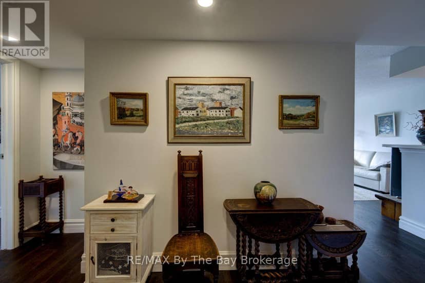 502 - 24 Ramblings Way, Collingwood, photo 2
