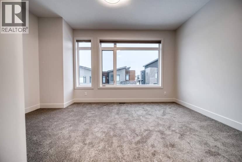 81 Royal Elm Green NW — photo 15 of 22