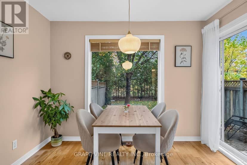 22 Hodgson Court — photo 13 of 35