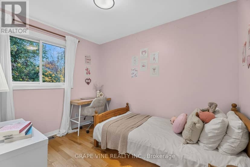 22 Hodgson Court — photo 24 of 35