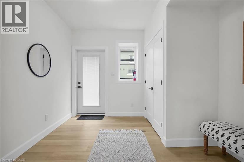 74A CHURCH Street Unit# 1, Stratford, photo 4