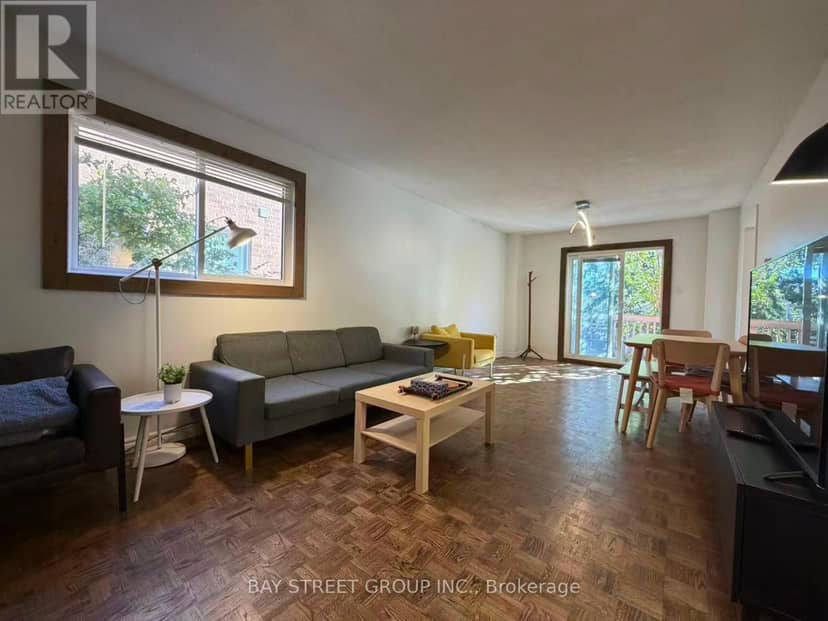 3022 Collista Court, Mississauga, photo 2