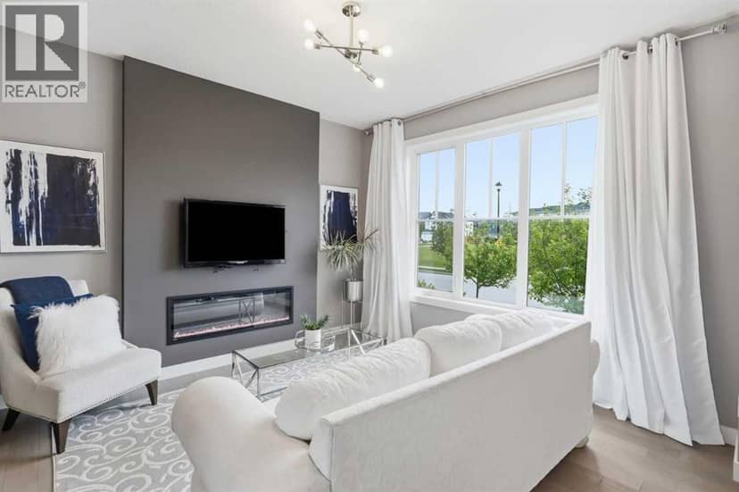 332 Lawthorn Way SE, Airdrie, photo 5