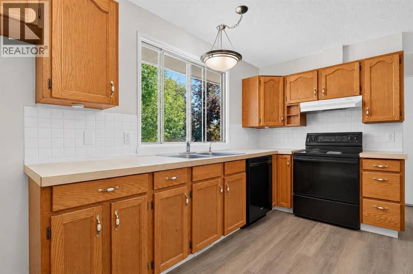 1816 Lynnover Road SE — photo 21 of 40