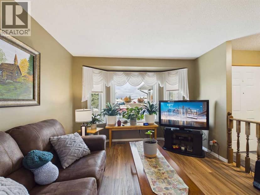 63 Ellis Street, Red Deer, photo 7
