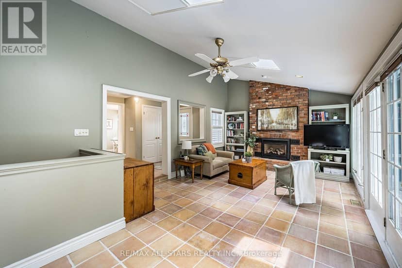 114 Main Street — photo 16 of 40