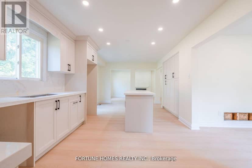 68 Nasmith Street — photo 13 of 40