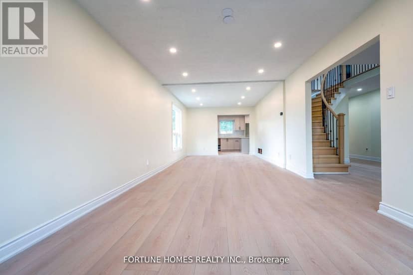 68 Nasmith Street — photo 4 of 40