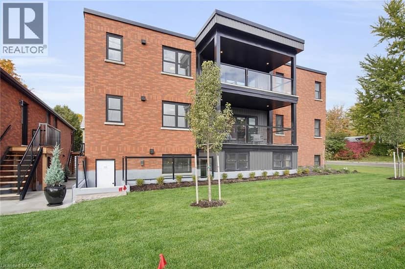 74A CHURCH Street Unit# 3, Stratford, photo 2