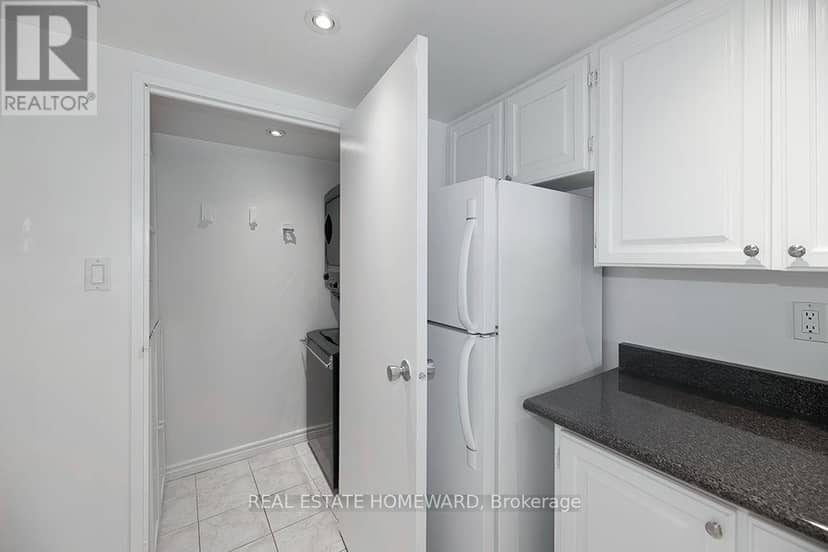 1219 - 77 Maitland Place — photo 11 of 40