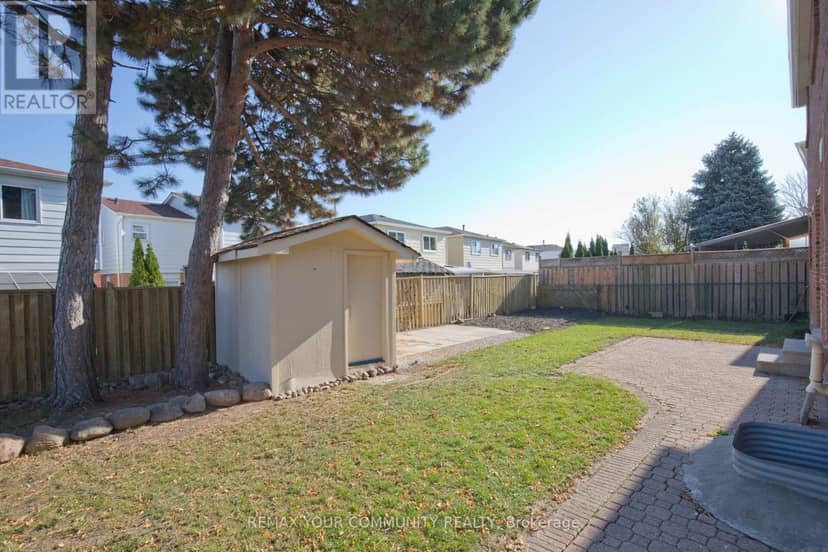 27 Moffatt Avenue — photo 36 of 40