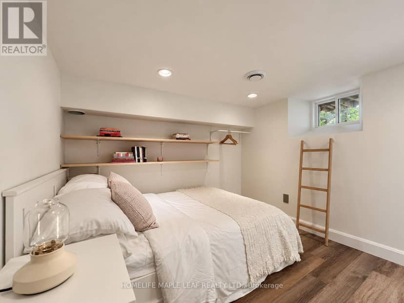 136 Forest Road — photo 33 of 36