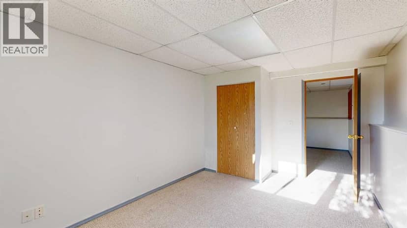 57 Atkinson Crescent — photo 19 of 25