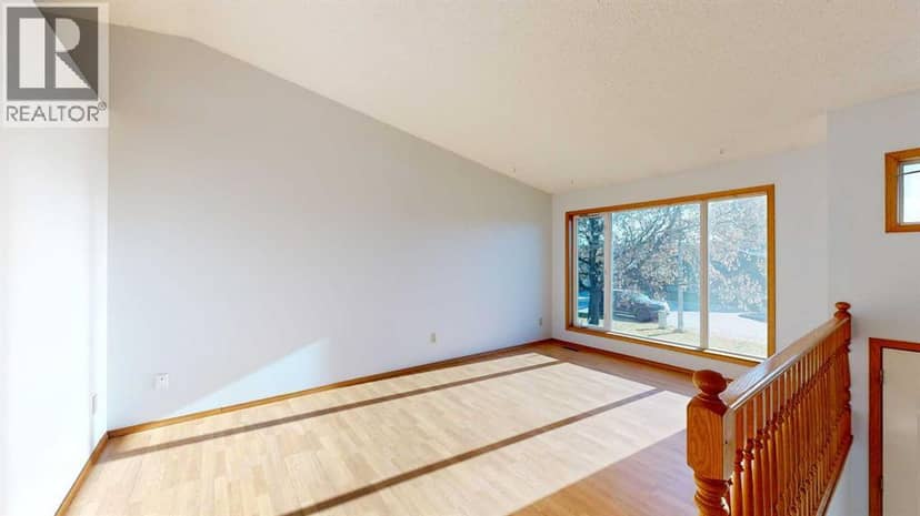57 Atkinson Crescent, Whitecourt, photo 6
