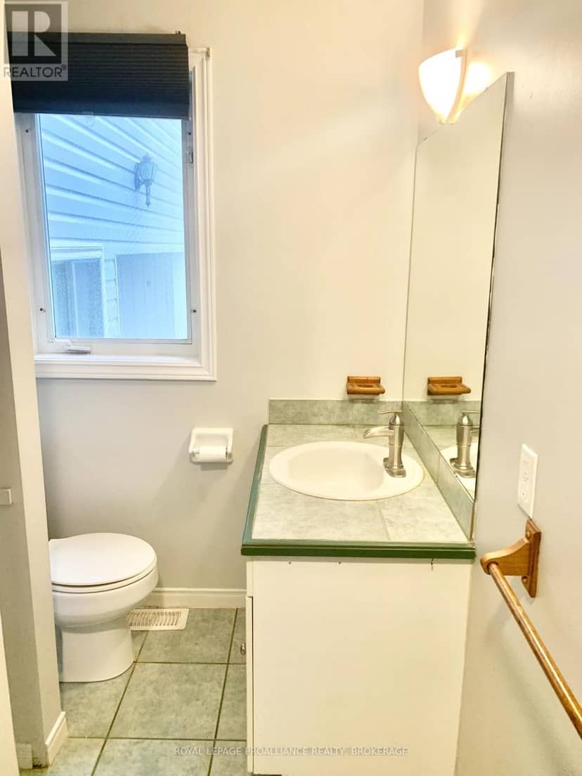 818 Division Street — photo 14 of 18