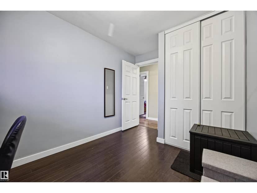 10235 Fulton Rd NW — photo 17 of 40