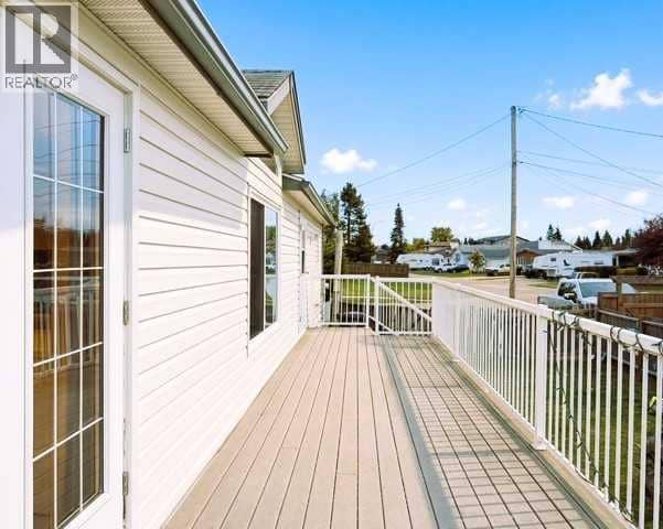308 1A Avenue SW — photo 37 of 40