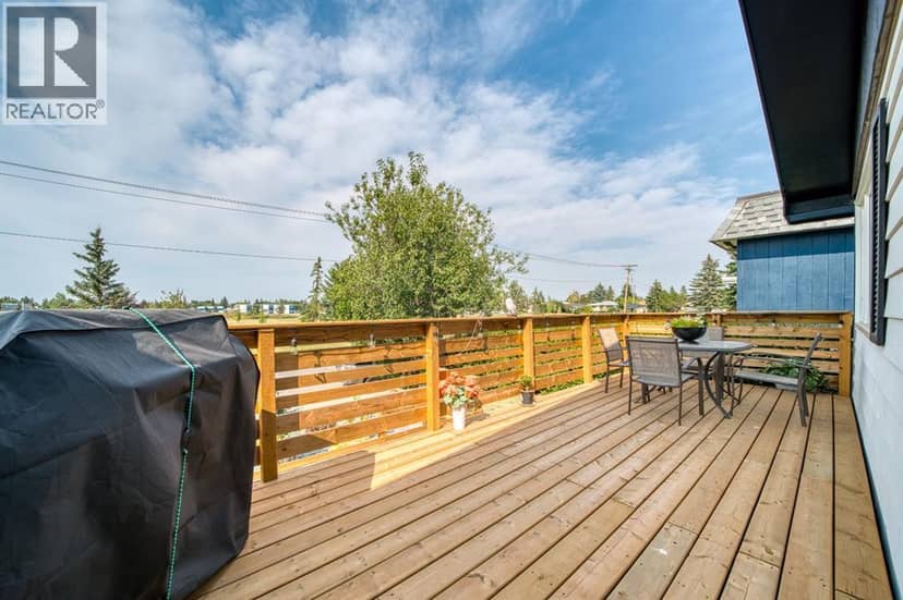 4123 30 Avenue SE, Calgary, photo 4